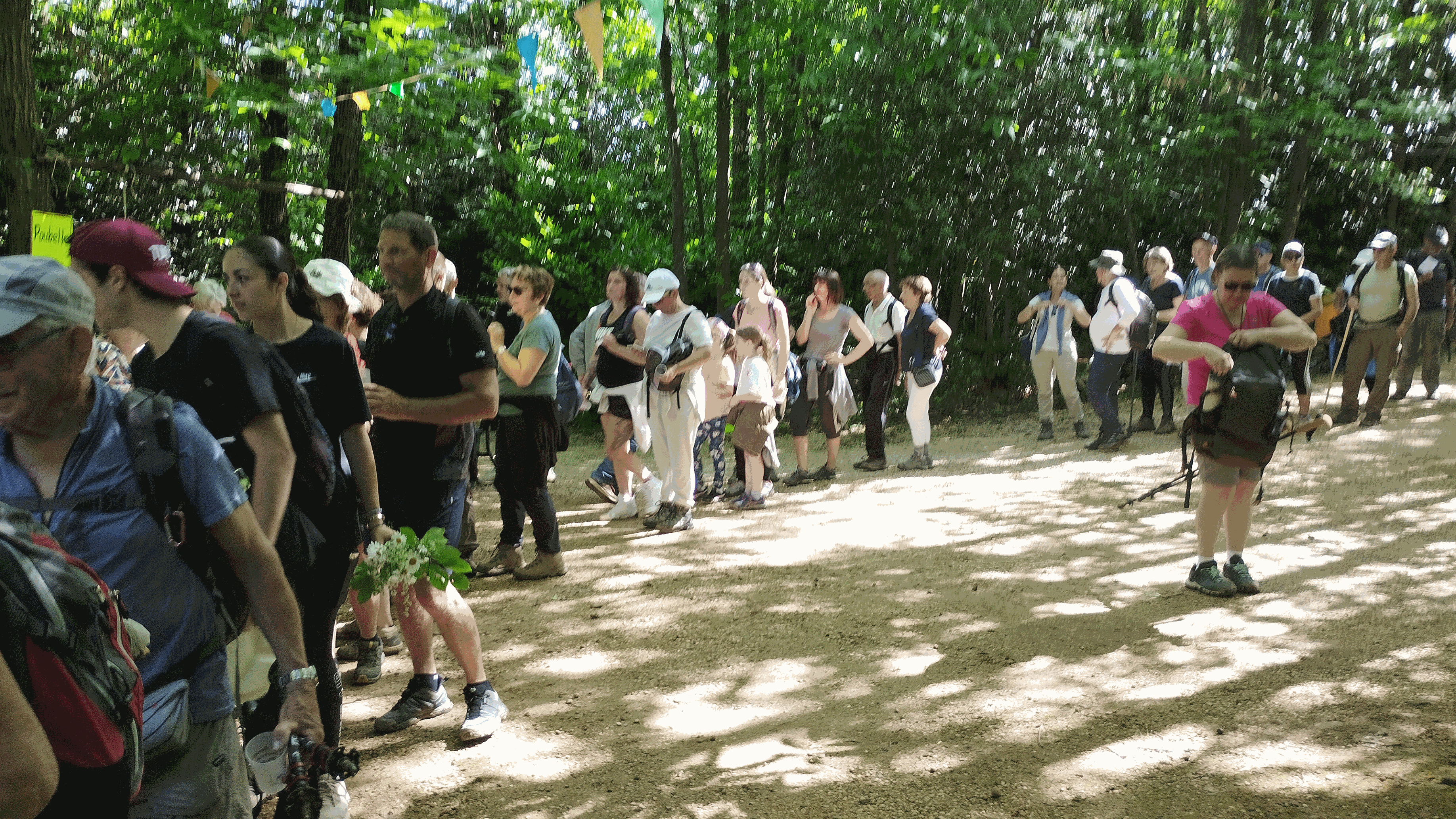 la queue pour le casse-croûte